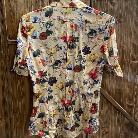 Dolce & Gabbana Silk Floral Button Up Blouse - Picture 7 of 9